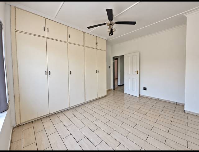3 BEDROOM TOWNHOUSE FOR SALE IN THREE RIVERS PROPER